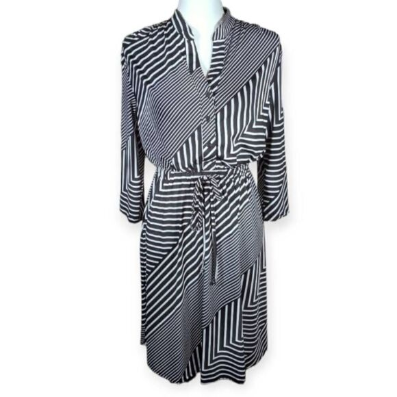 BLACK & WHITE STRIPE SHIRT DRESS  SZ.M/L EUC. - Picture 1 of 5